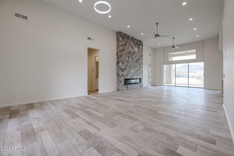 14930 El Cortez Pl, Surprise, AZ 85387