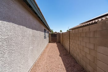 14936 Maui Ln, Surprise, AZ 85379