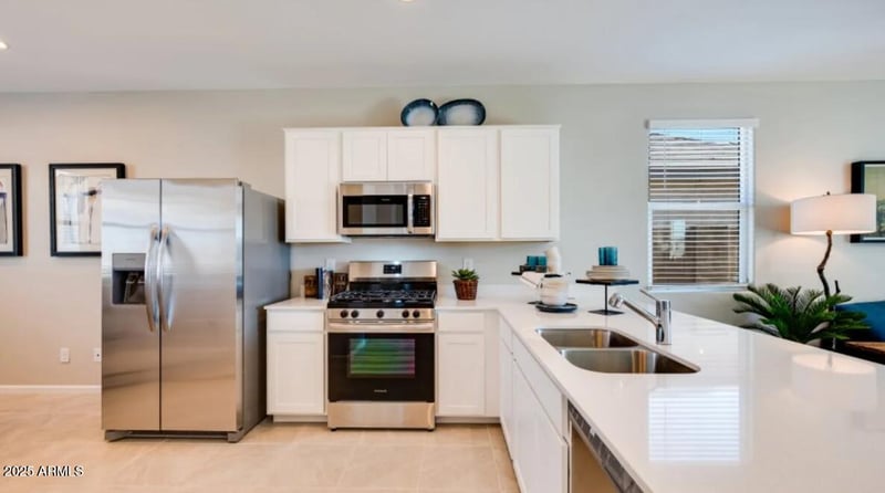 14938 Buckskin Trl, Surprise, AZ 85387