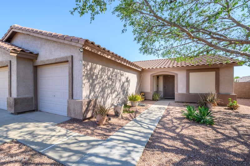14938 Mauna Loa Ln, Surprise, AZ 85379