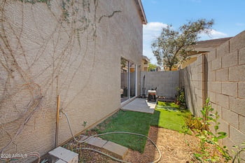1494 Owl Dr, Gilbert, AZ 85296