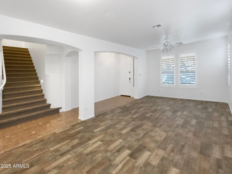 14949 Dahlia Dr, Surprise, AZ 85379