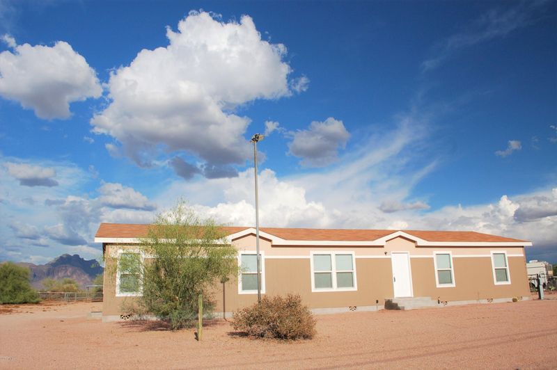 1495 N Valley Dr, Apache Junction, AZ 85120