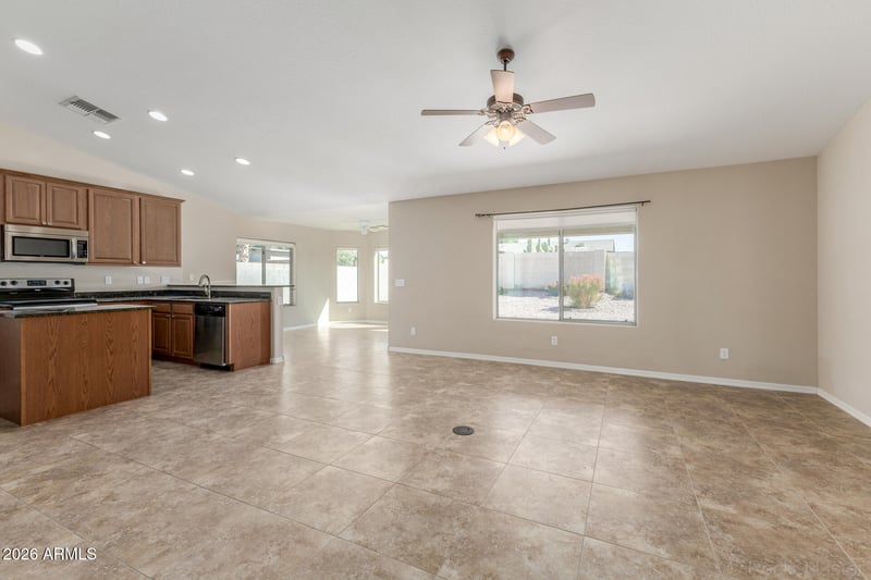 1495 Apache Dr, Apache Junction, AZ 85120