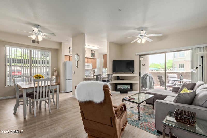 14950 Mountain View Blvd #1112, Surprise, AZ 85374