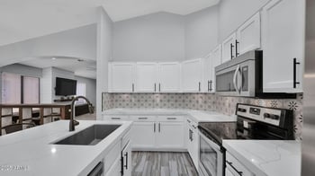 14952 Maui Ln, Surprise, AZ 85379