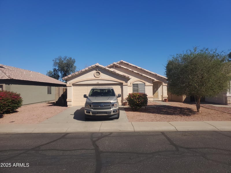 14956 Maui Ln, Surprise, AZ 85379