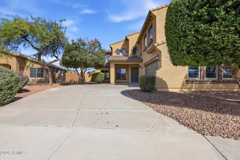 14956 W Post Dr, Surprise, AZ 85374