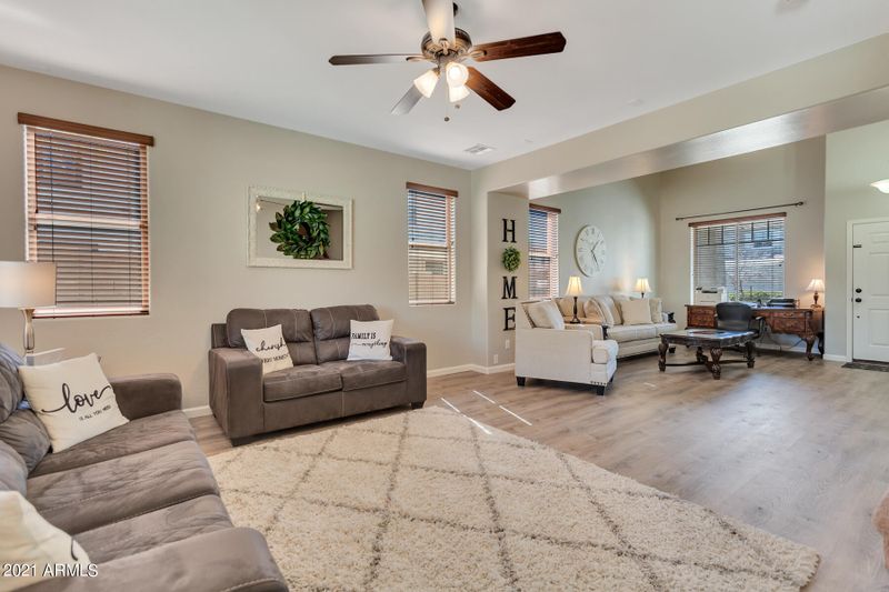 14957 N 174th Dr, Surprise, AZ 85388