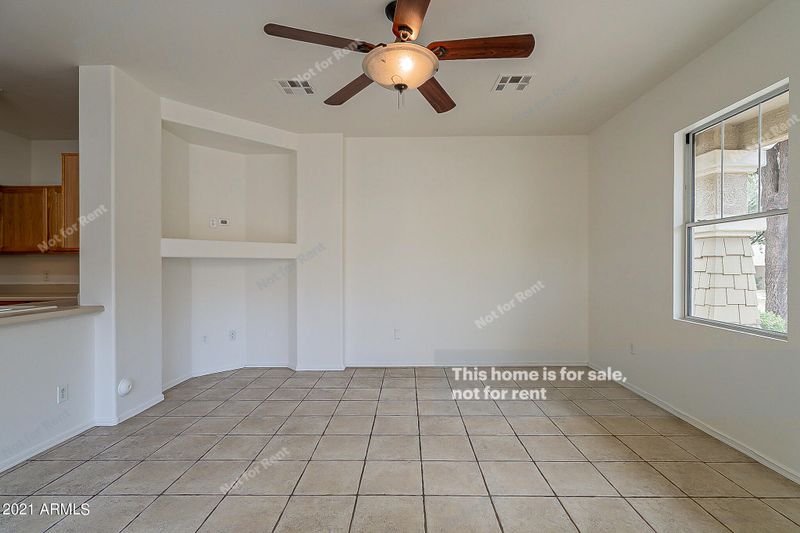 1496 S Roadrunner Dr, Gilbert, AZ 85296