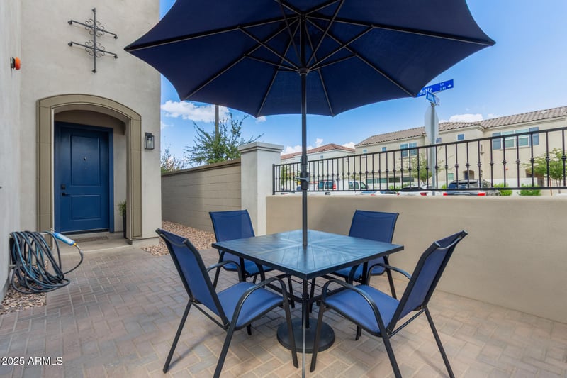 1498 Dublin St, Gilbert, AZ 85295