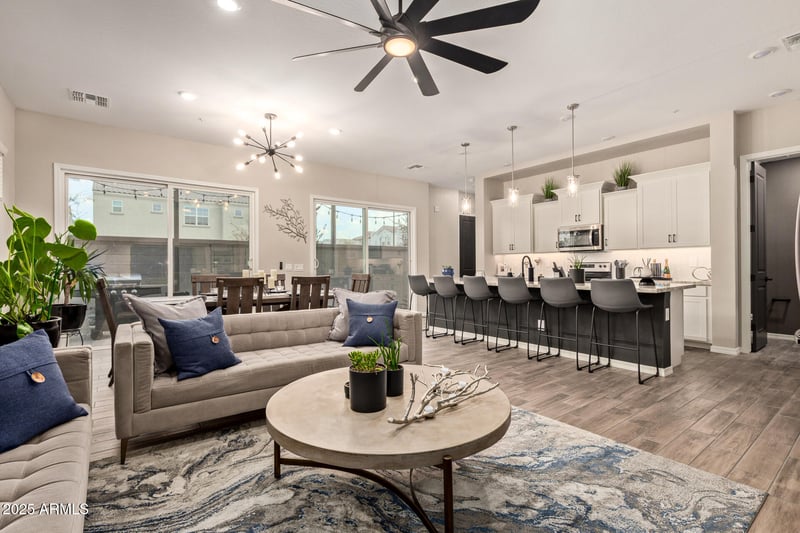 1498 Dublin St, Gilbert, AZ 85295