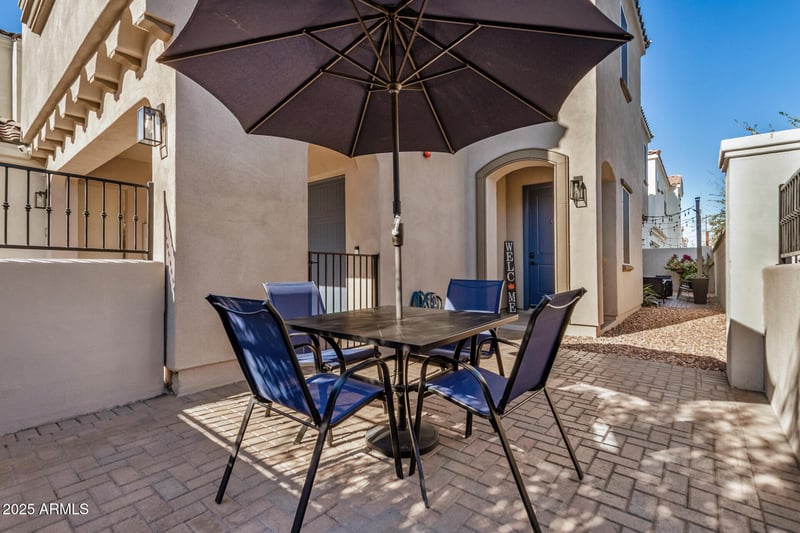 1498 Dublin St, Gilbert, AZ 85295