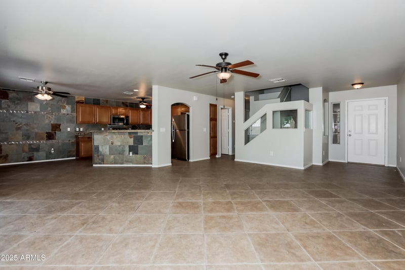 1498 Rosebud Dr, San Tan Valley, AZ 85143