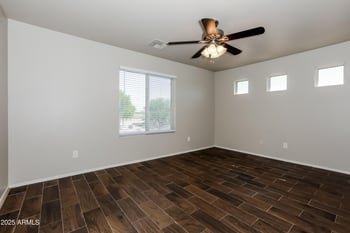 1498 Rosebud Dr, San Tan Valley, AZ 85143