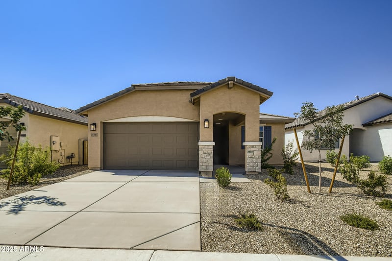 14983 Buckskin Trl, Surprise, AZ 85387