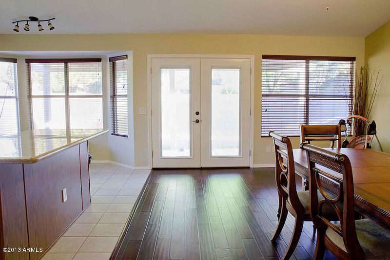 1499 E Redfield Rd, Gilbert, AZ 85234