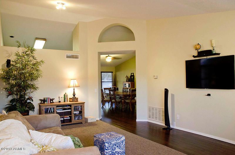 1499 E Redfield Rd, Gilbert, AZ 85234