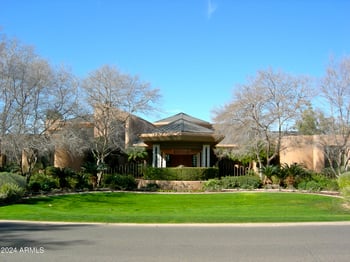 15 Biltmore Estates Dr, Phoenix, AZ 85016