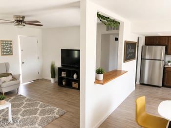 15 Alameda Dr, Tempe, AZ 85282