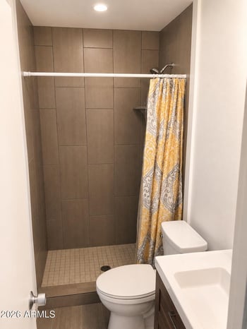 15 Alameda Dr, Tempe, AZ 85282