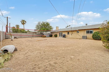 15 Alameda Dr, Tempe, AZ 85282