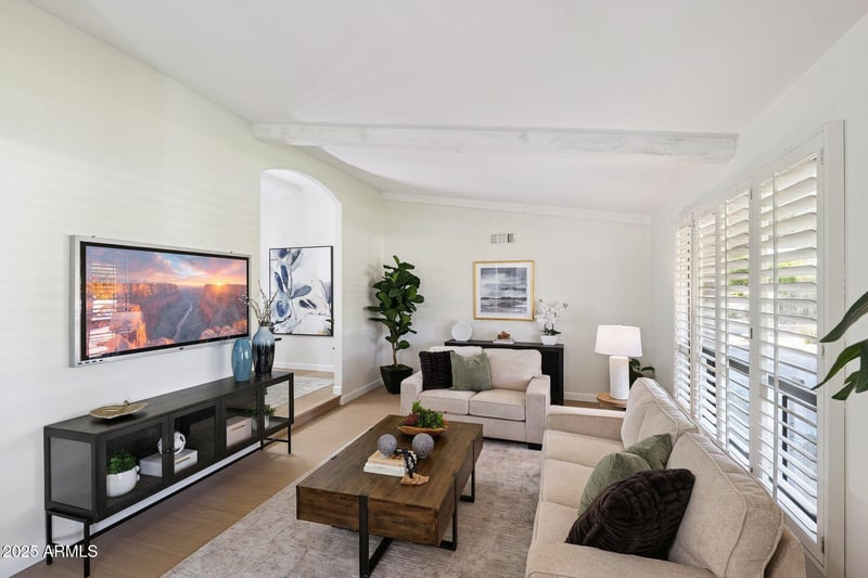 15 Kathleen Rd, Phoenix, AZ 85022