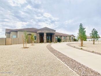 15 Lone Star Ln, San Tan Valley, AZ 85140