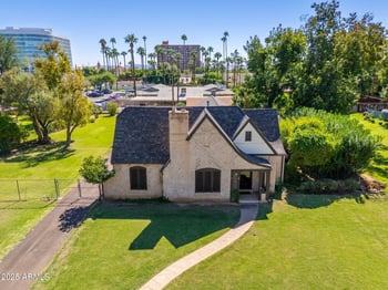 15 Medlock Dr, Phoenix, AZ 85013