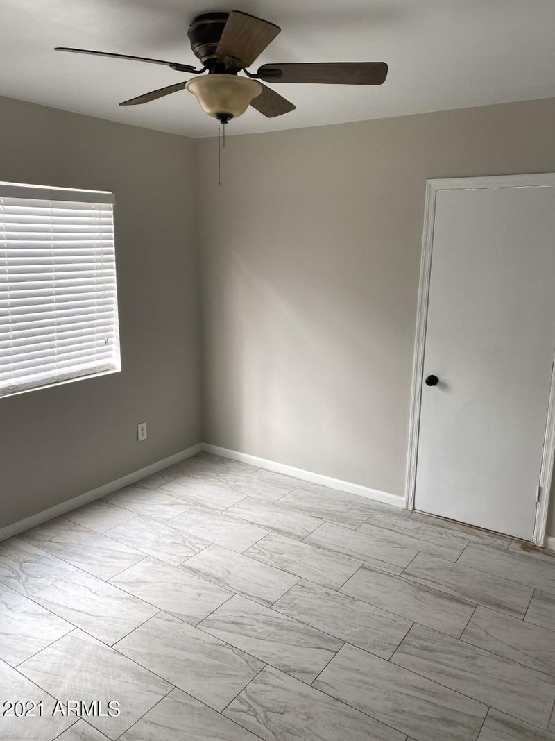 15 S 29th Ave, Phoenix, AZ 85009