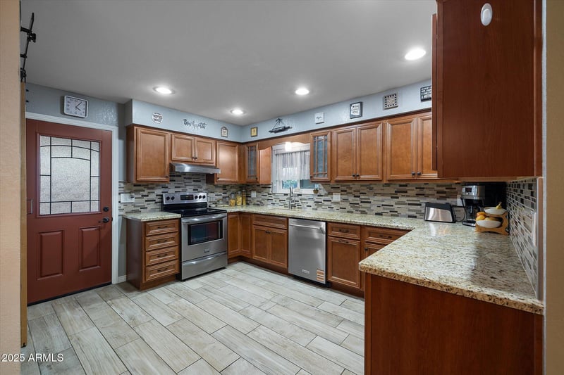 150 Jasmine St, Mesa, AZ 85201