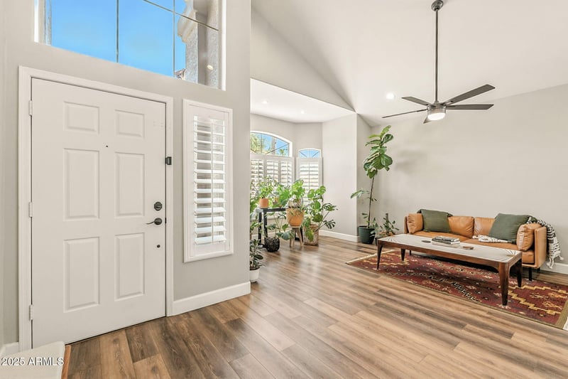 150 Sheffield Ave, Gilbert, AZ 85233