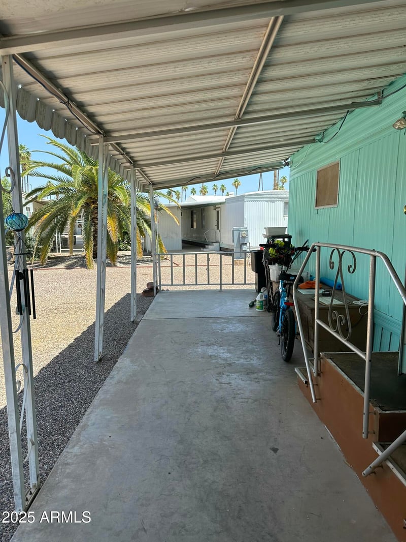 150 Windsor Dr #35, Mesa, AZ 85204