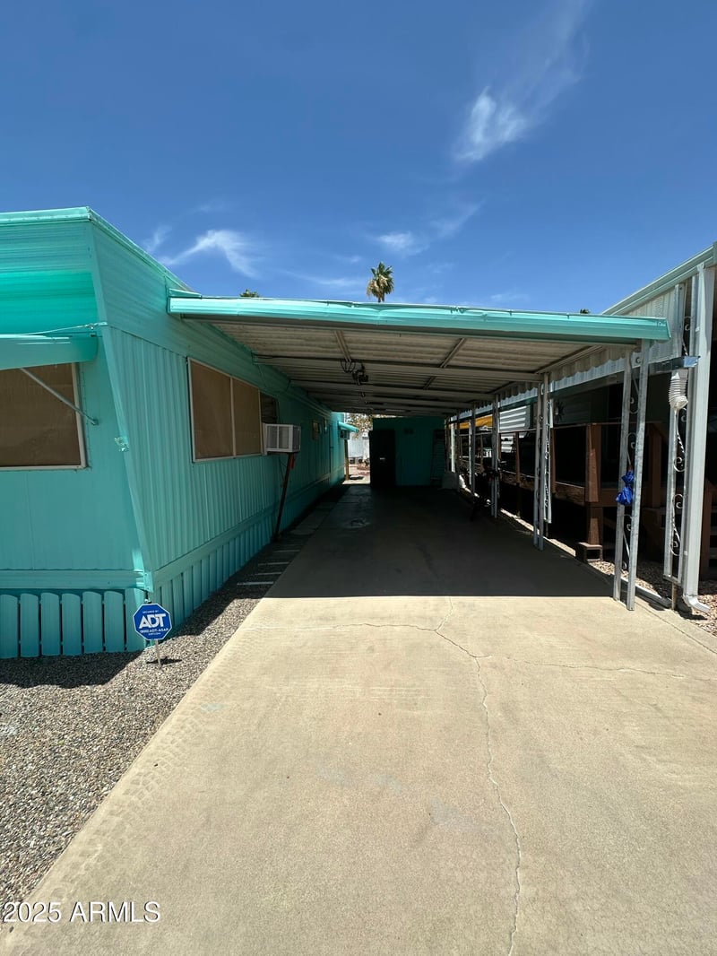 150 Windsor Dr #35, Mesa, AZ 85204