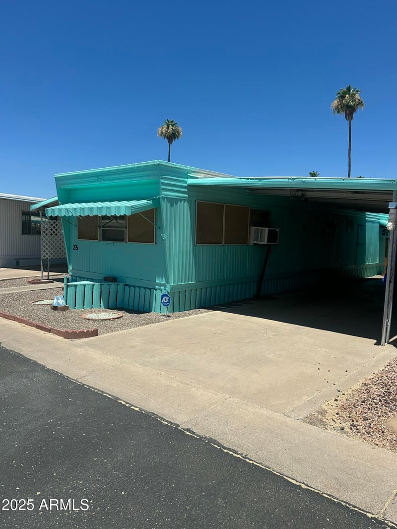 150 Windsor Dr #35, Mesa, AZ 85204