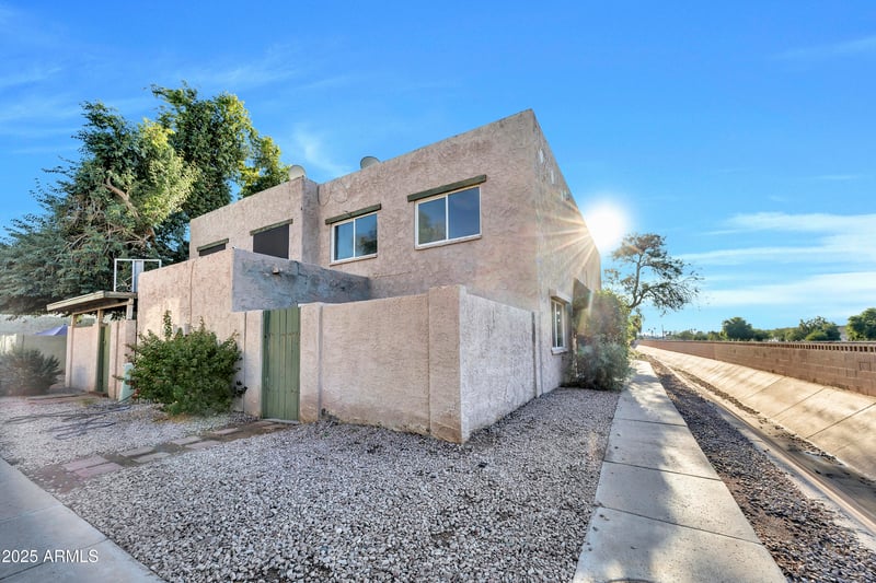 1500 Rio Salado Pw #106, Mesa, AZ 85201