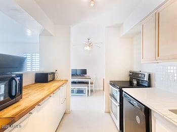 1500 Rio Salado Pw #28, Mesa, AZ 85201