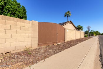 15002 43rd St, Phoenix, AZ 85032