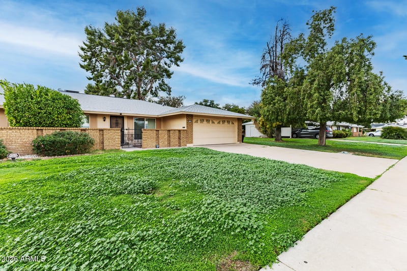 15004 Boswell Blvd, Sun City, AZ 85351