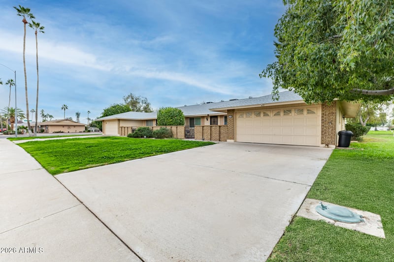 15004 Boswell Blvd, Sun City, AZ 85351