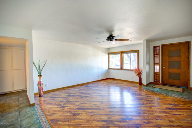 15007 N 36th Ave, Phoenix, AZ 85053