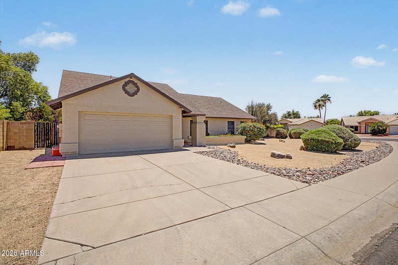 15007 N 43rd St, Phoenix, AZ 85032