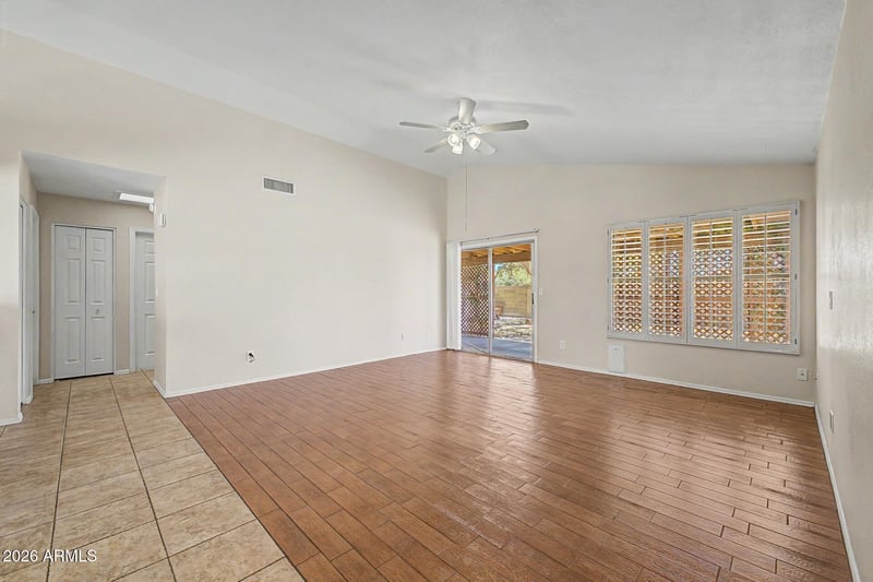 15008 N 62nd Dr, Glendale, AZ 85306