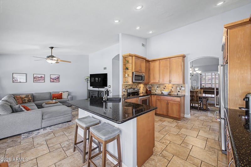 15009 S 40th Way, Phoenix, AZ 85044