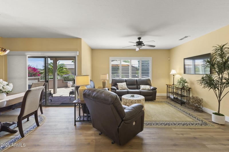 15009 Wrigley Way, Surprise, AZ 85374