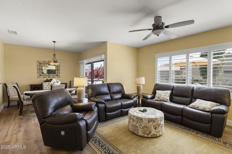 15009 Wrigley Way, Surprise, AZ 85374