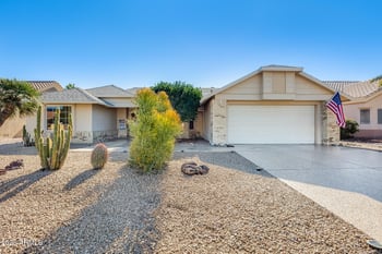 15009 Yosemite Dr, Sun City West, AZ 85375