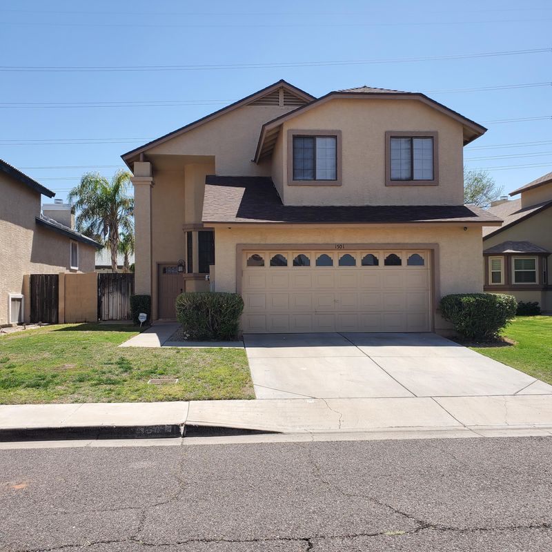 1501 E Rosemonte Dr, Phoenix, AZ 85024