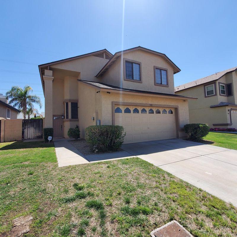 1501 E Rosemonte Dr, Phoenix, AZ 85024