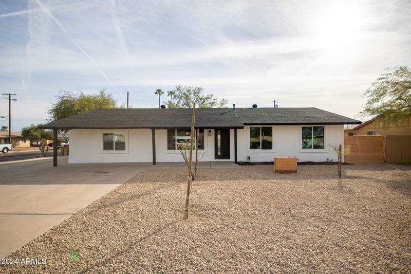 1501 Grovers Ave, Phoenix, AZ 85023